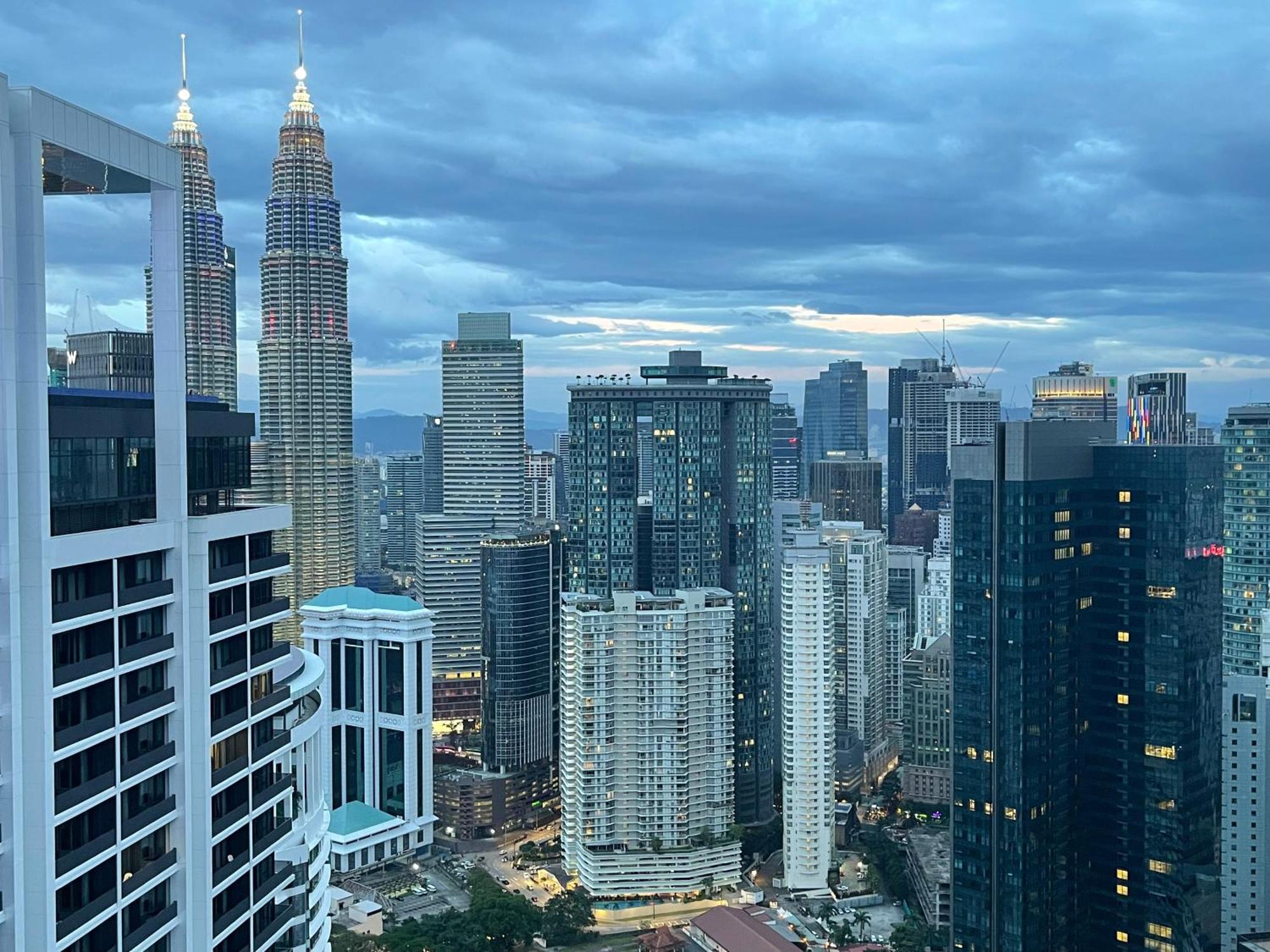 Апартаменты The Platinum Klcc By Infinity Pool Куала-Лумпур Экстерьер фото